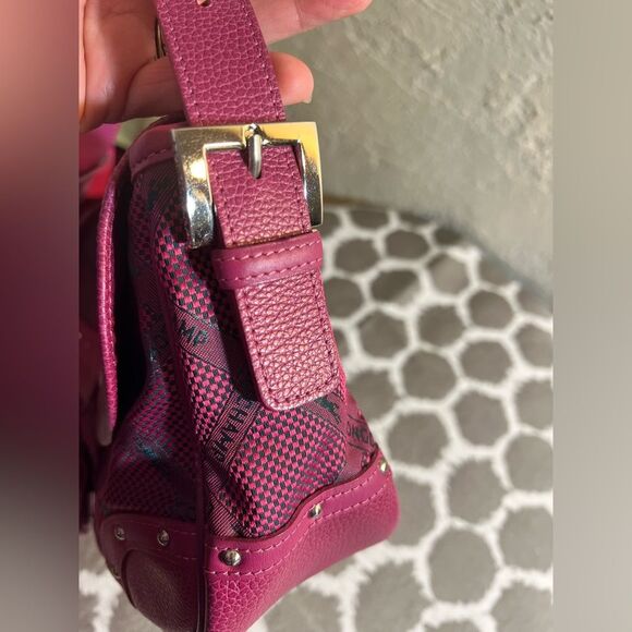 Longchamp Pink Shoulder Bag with Studded Flap like new-excellent condition - Picture 4 of 16